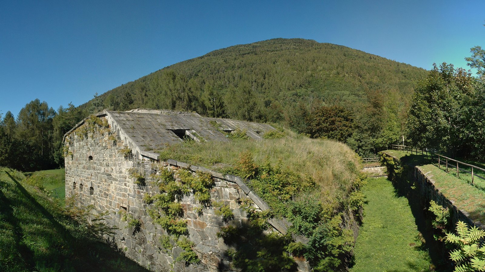 Il Forte Colle delle Benne, fortificazione austro-ungarica della Grande Guerra